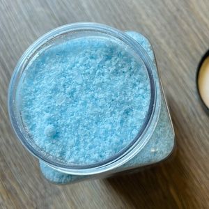 Walking On Clouds Bubbling Bath Salts